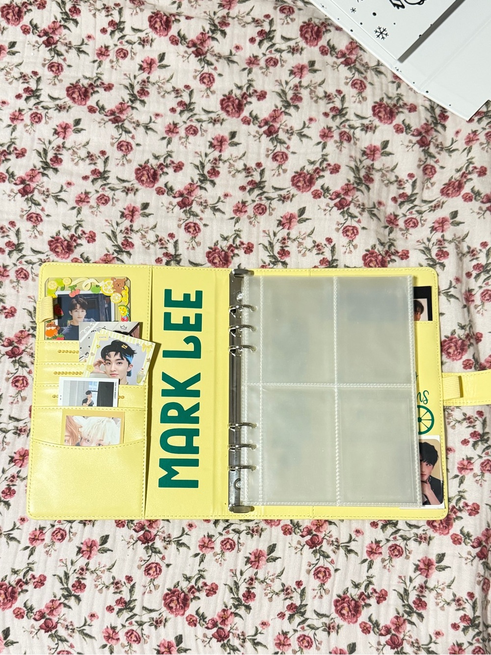 K-Pop Photo Card Collection Display - Assorted Colors - Picture 3 of 6
